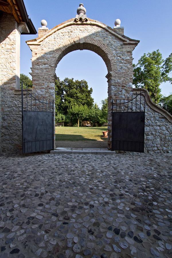 Bed and Breakfast Borgo Palazzo Steffaneo San Vito al Torre Exterior foto