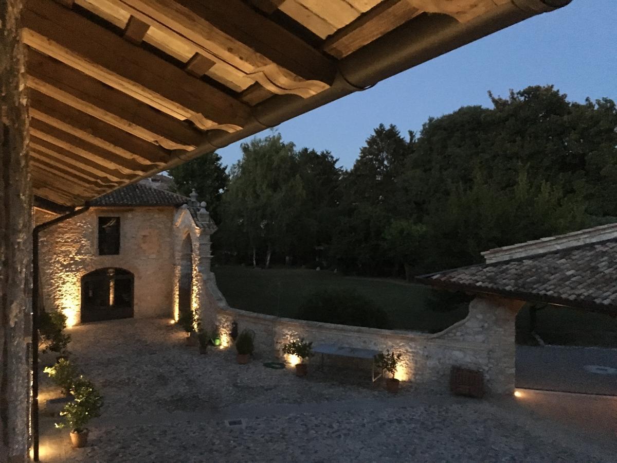 Bed and Breakfast Borgo Palazzo Steffaneo San Vito al Torre Exterior foto